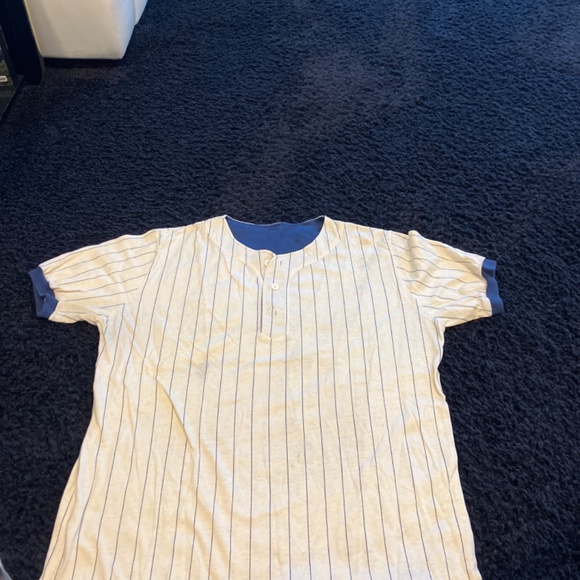 Baseball season is here! What a great T-shirt - Picture 2 of 5